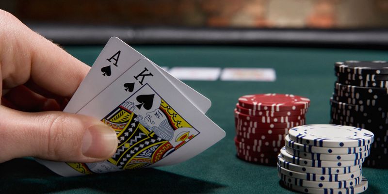 Phân tích đối thủ: Bí mật để giành chiến thắng trong Poker